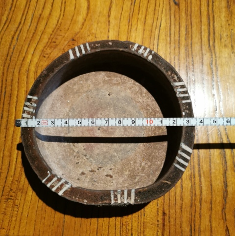 古玩陶瓷醬釉瀝粉線條紋三足洗拍賣,當(dāng)前價(jià)格4800元