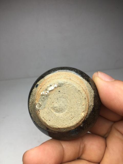 古玩陶瓷文房褐斑釉水滴拍賣,當前價格0元