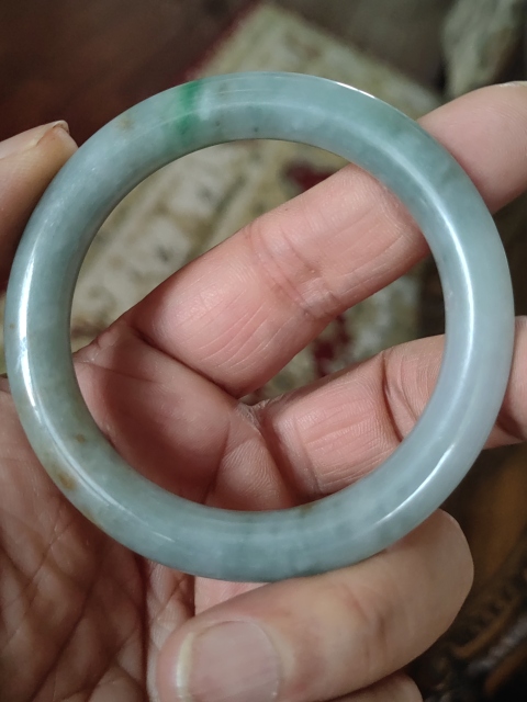 古玩雜項翡翠手鐲一只拍賣,當前價格9600元