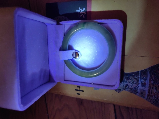 古玩雜項翡翠手鐲一只拍賣,當前價格9600元