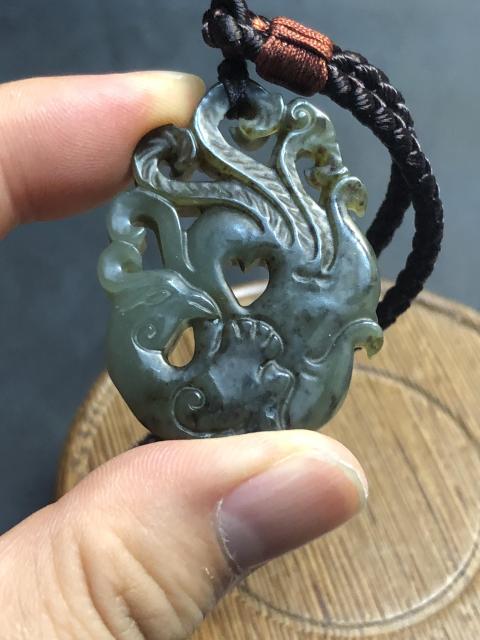 古玩玉器和田玉雕“鳳凰”佩拍賣，當前價格388元