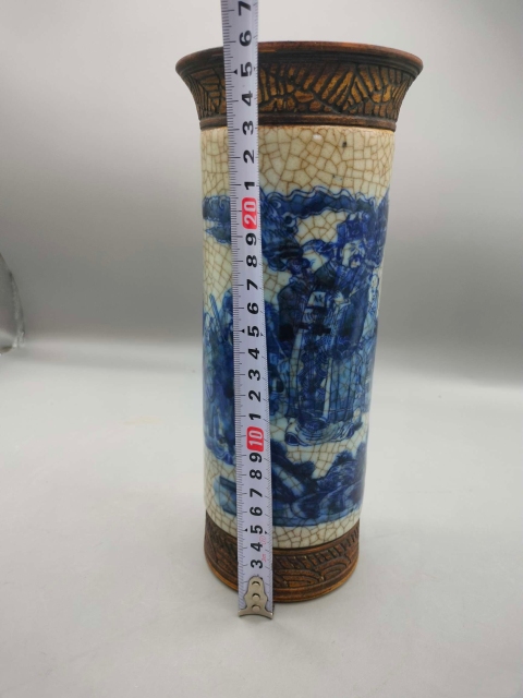 古玩陶瓷哥釉***青花人物故事紋花觚拍賣,當(dāng)前價(jià)格8500元