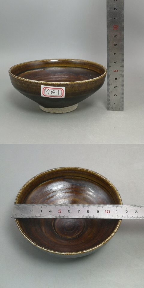 古玩陶瓷醬釉斂口小碗拍賣,當前價格1800元