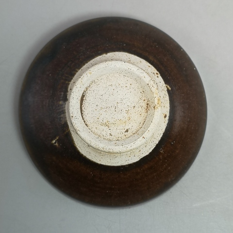 古玩陶瓷醬釉斂口小碗拍賣,當前價格1800元