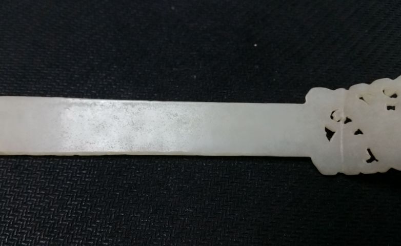 古玩玉器和田玉雕“喜上眉梢”發簪拍賣,當前價格958元