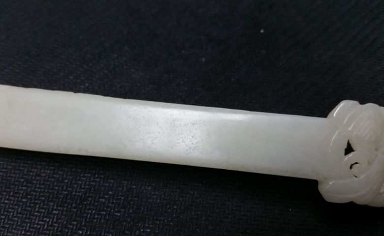 古玩玉器和田玉雕“喜上眉梢”發簪拍賣,當前價格958元