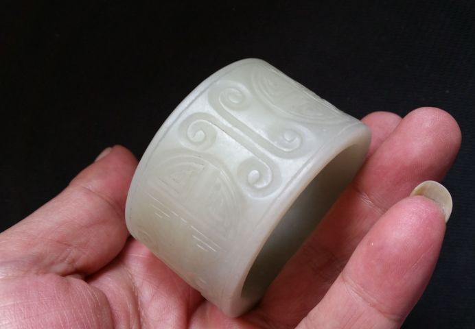 古玩玉器和田白玉發(fā)箍拍賣,當(dāng)前價格880元
