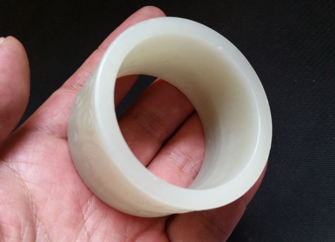 古玩玉器和田白玉發(fā)箍拍賣,當(dāng)前價格880元