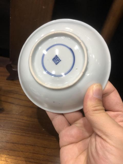 古玩陶瓷(新年放漏中)清-康熙-三多花卉紋-青花賞碟一對拍賣,當前價格994元