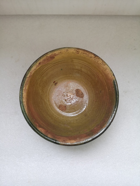 古玩陶瓷唐代青釉餅足碗拍賣，當(dāng)前價格580元