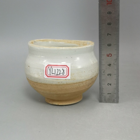 古玩陶瓷宋代青白釉小罐 一把抓 茶入 茶葉罐拍賣,當前價格199元