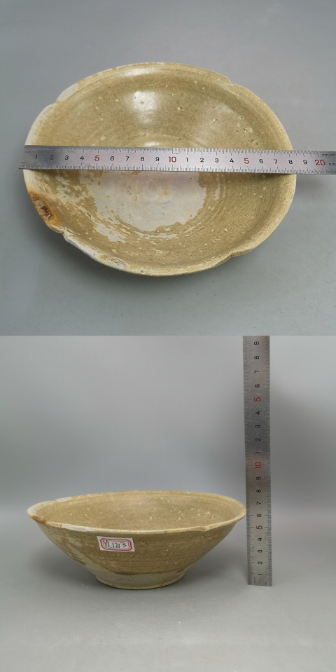古玩陶瓷唐五代十國越窯 青釉花口碗拍賣,當前價格1888元