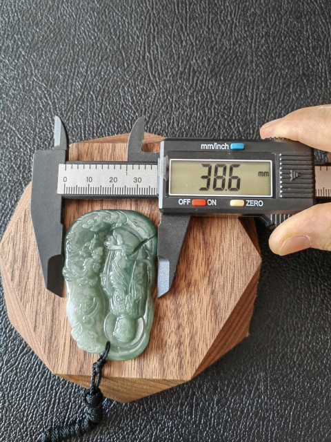 古玩玉器糯冰種翡翠佛牌399拍賣，當前價格399元