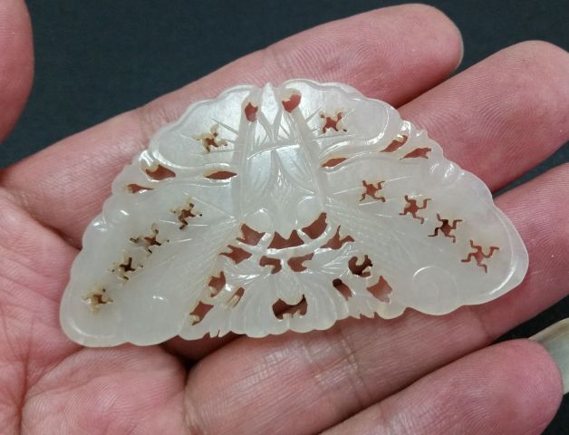 古玩玉器和田玉蝴蝶玉佩拍賣,當(dāng)前價格880元