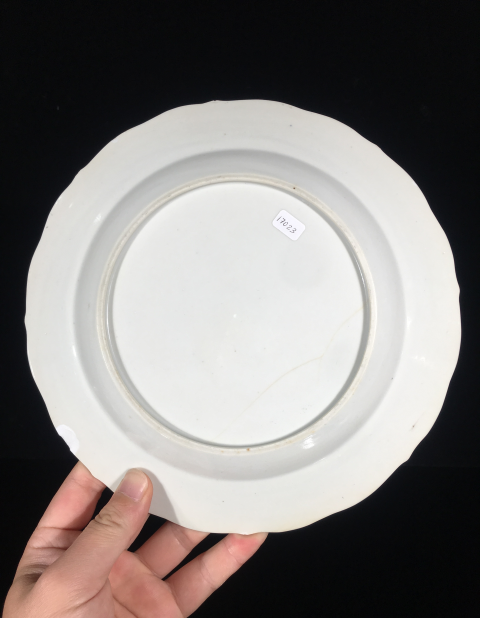 古玩陶瓷乾隆 青花開窗童子牧牛紋折沿花口盤拍賣,當(dāng)前價(jià)格1999元