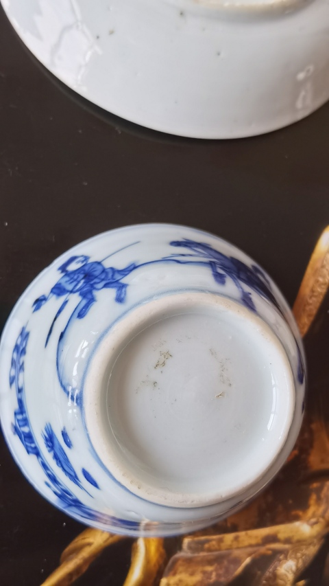 古玩陶瓷清早期青花刀馬人物杯碟一套拍賣,當前價格4600元