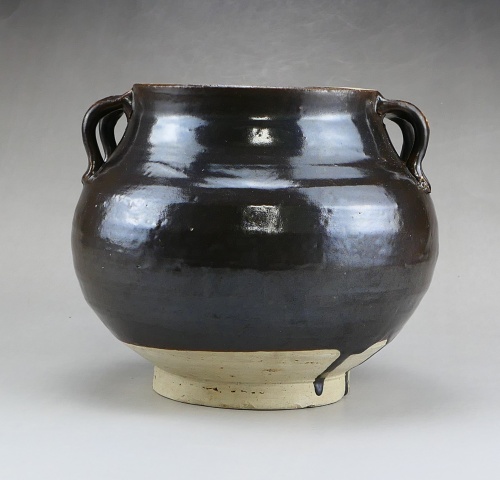 古玩陶瓷元代.耀州窯黑釉四系罐拍賣,當(dāng)前價(jià)格6300元