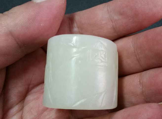 古玩玉器和田白玉扳指拍賣,當前價格1080元