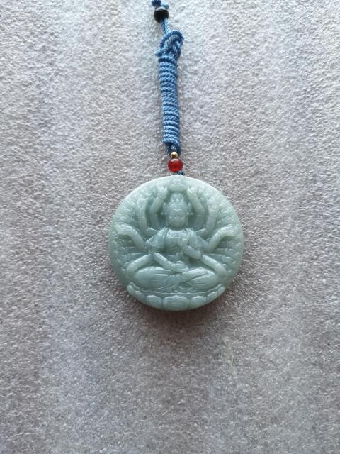 古玩玉器天然翡翠雕“千手觀音”牌拍賣,當(dāng)前價(jià)格680元