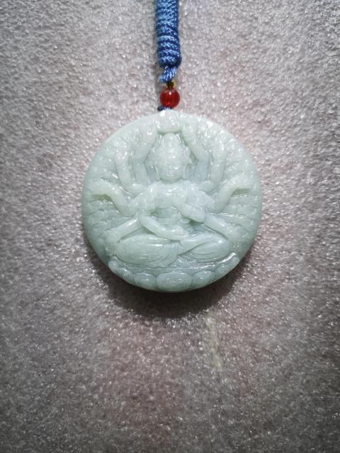 古玩玉器天然翡翠雕“千手觀音”牌拍賣,當(dāng)前價(jià)格680元