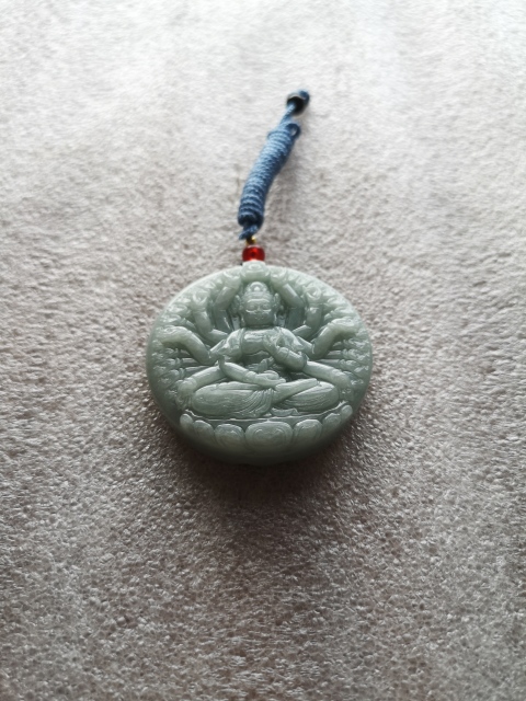 古玩玉器天然翡翠雕“千手觀音”牌拍賣,當(dāng)前價(jià)格680元