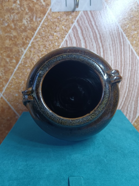 古玩陶瓷清～茶葉末釉雙系罐拍賣，當(dāng)前價格288元