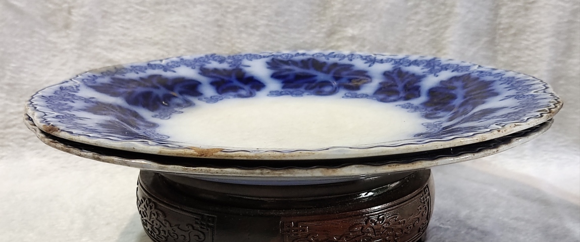 古玩陶瓷青花花卉紋花口盤拍賣，當(dāng)前價(jià)格518元