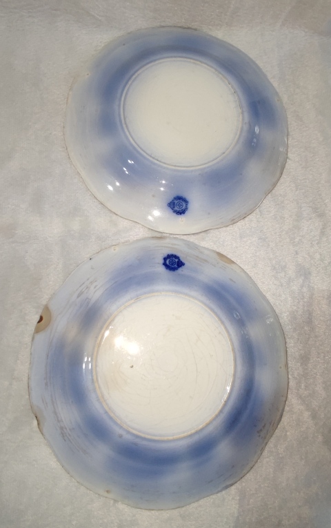 古玩陶瓷青花花卉紋花口盤拍賣，當(dāng)前價(jià)格518元