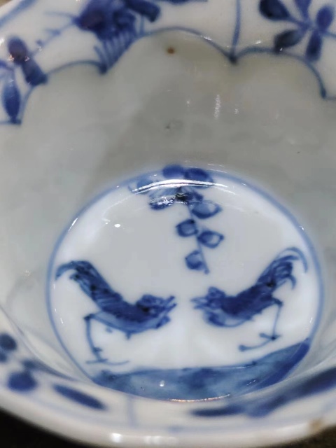 古玩陶瓷斗雞紋杯碟拍賣,當(dāng)前價(jià)格2800元