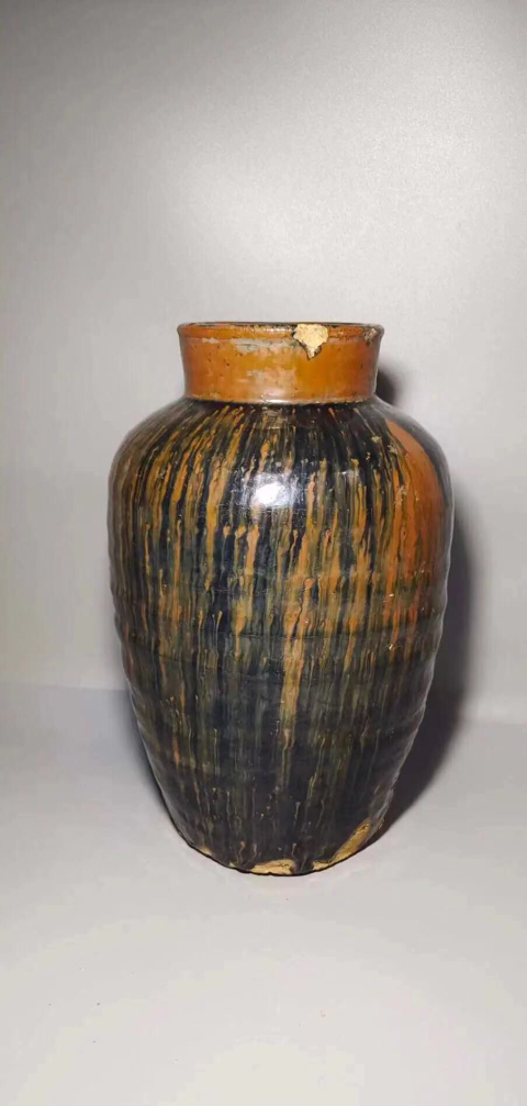 古玩陶瓷（清代）精美窯變釉罐（館藏級）拍賣，當前價格888元