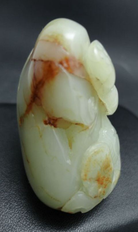 古玩玉器和田青白玉籽料把件拍賣,當前價格980元