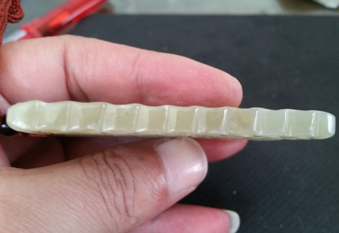 古玩玉器和田玉雕“連珠紋”龍鳳佩拍賣,當前價格680元