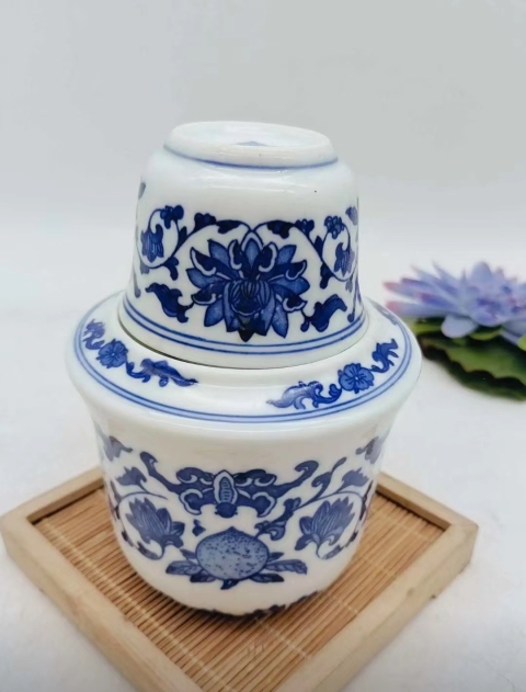 古玩陶瓷花卉紋青花酒溫拍賣，當前價格350元
