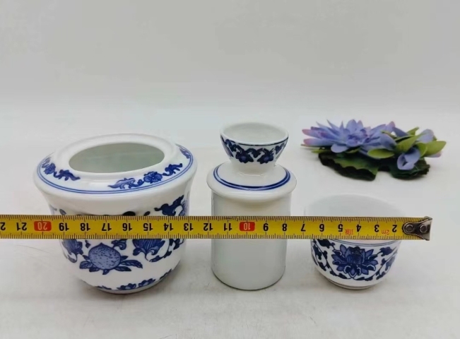 古玩陶瓷花卉紋青花酒溫拍賣，當前價格350元