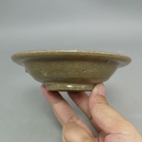 古玩陶瓷米黃釉盤拍賣,當前價格1200元