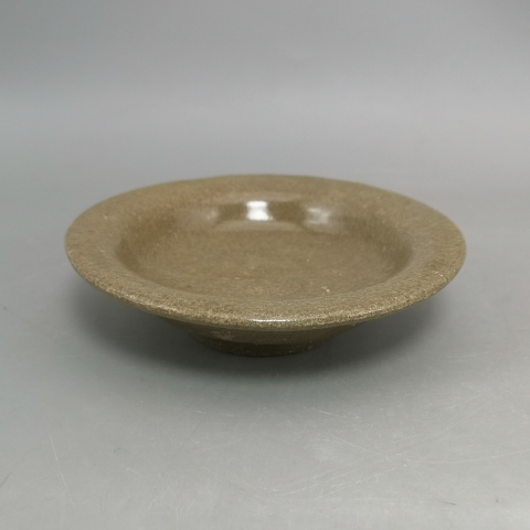 古玩陶瓷米黃釉盤拍賣,當前價格1200元