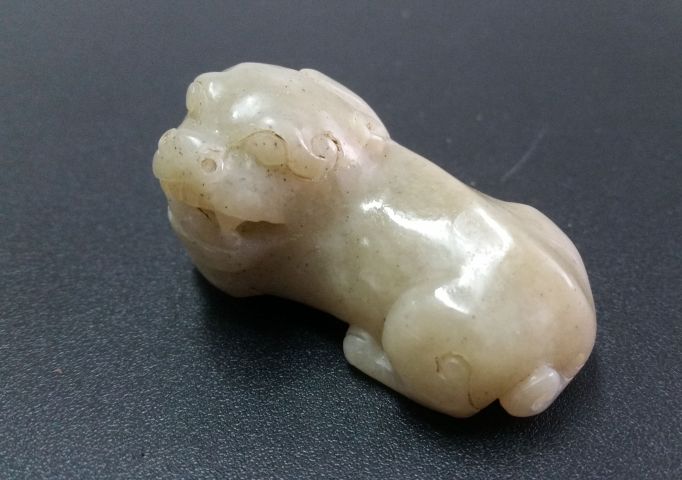 古玩玉器和田玉雕瑞獸擺件拍賣，當前價格580元