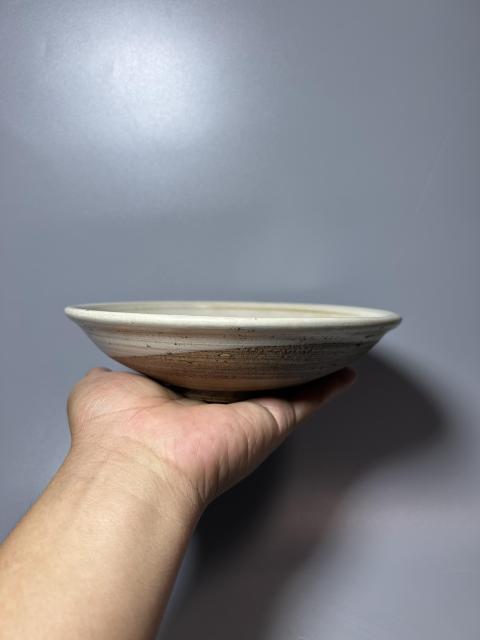 古玩陶瓷元代磁州窯白釉點彩梅花大盤（點彩梅花）拍賣，當前價格4750元