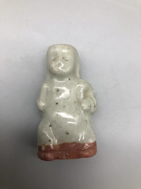 古玩陶瓷明代瓷童子一組拍賣,當前價格1500元
