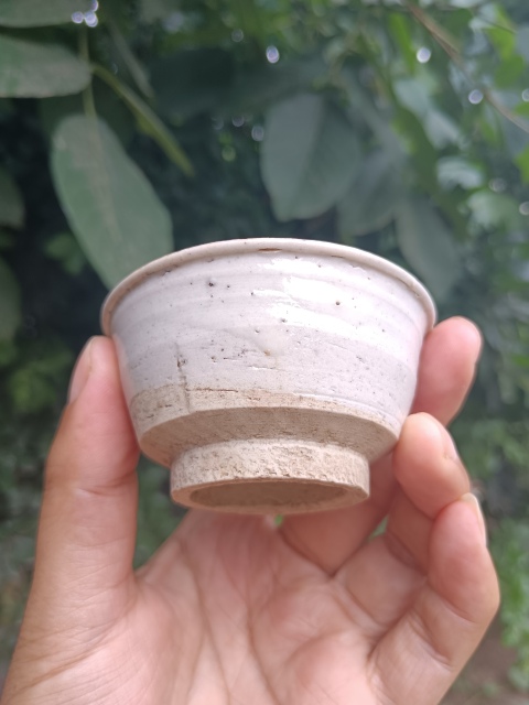 古玩陶瓷明末清初~白釉杯拍賣(mài),當(dāng)前價(jià)格112元