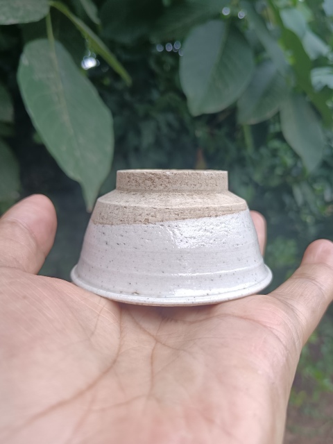 古玩陶瓷明末清初~白釉杯拍賣(mài),當(dāng)前價(jià)格112元