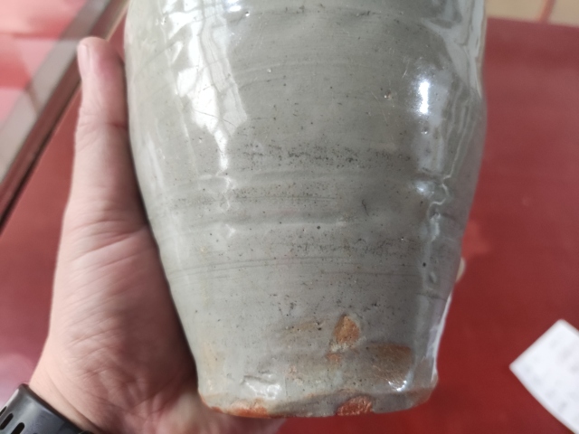 古玩陶瓷明代龍泉青瓷唇口罐拍賣,當前價格588元