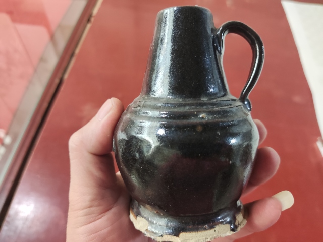 古玩陶瓷清代黑釉油燈拍賣，當(dāng)前價(jià)格168元