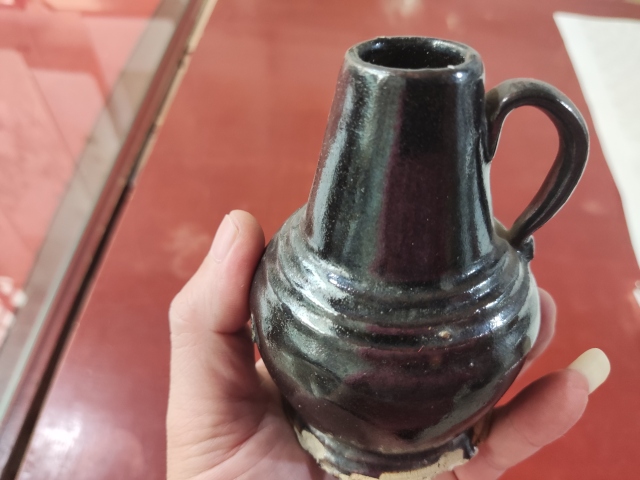 古玩陶瓷清代黑釉油燈拍賣，當(dāng)前價(jià)格168元