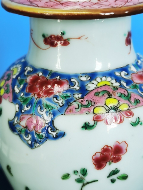古玩陶瓷清雍正博古圖粉彩雞腿蓋瓶拍賣,當(dāng)前價格5000元