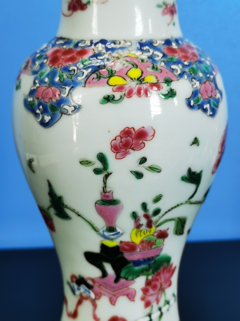 古玩陶瓷清雍正博古圖粉彩雞腿蓋瓶拍賣,當(dāng)前價格5000元