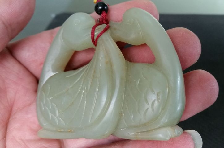 古玩玉器和田玉雙鵝雕刻件拍賣，當前價格880元