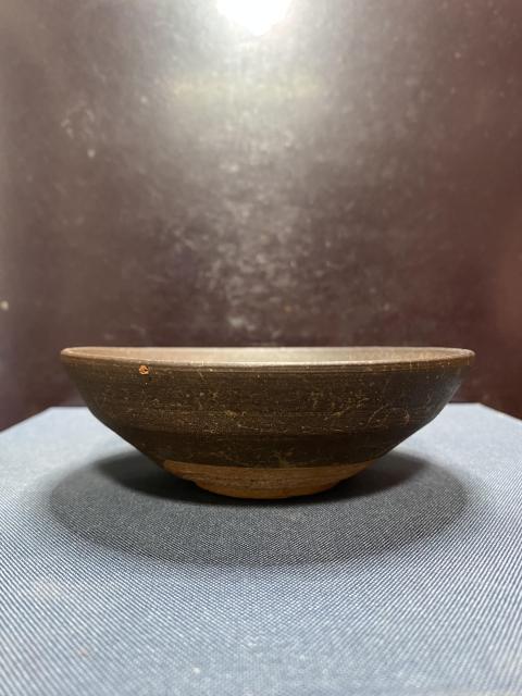 古玩陶瓷南宋.吉州窯醬釉折腰盞拍賣,當前價格1800元