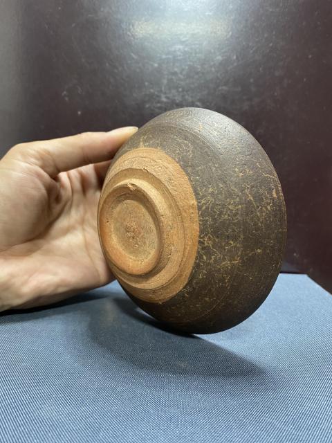 古玩陶瓷南宋.吉州窯醬釉折腰盞拍賣,當前價格1800元