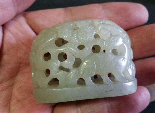 古玩玉器舊藏和田玉爐頂拍賣，當(dāng)前價(jià)格658元